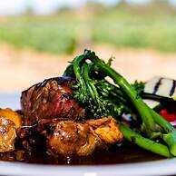 Vineyard Cottage at Upper Reach Winery