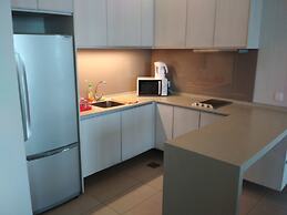 Queens Service Suite at Swiss Garden Residences