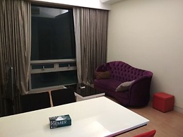 Queens Service Suite at Swiss Garden Residences