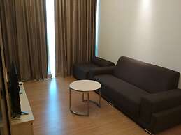 Queens Service Suite at Swiss Garden Residences