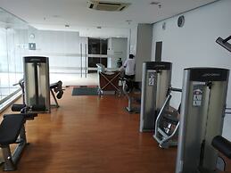 Queens Service Suite at Swiss Garden Residences