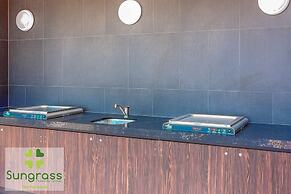 The Peninsula at Hope Island