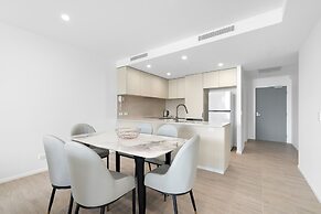 The Peninsula at Hope Island