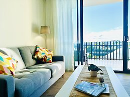 The Peninsula at Hope Island