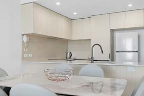 The Peninsula at Hope Island