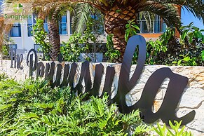 The Peninsula at Hope Island