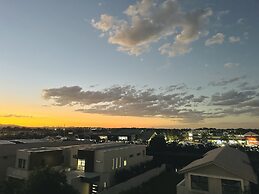 The Peninsula at Hope Island