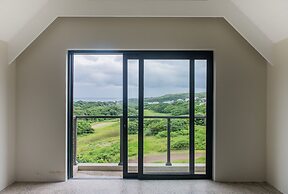 Apartments on The Eighteenth