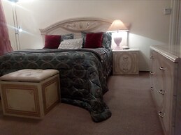 The Royal Princess Garden - Honeydew