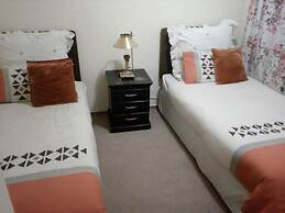 The Royal Princess Garden - Honeydew