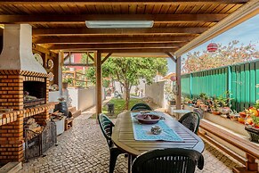 Alges Village 2 by Lisbon-Coast vacation