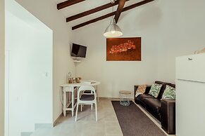 Alges Village 4 by Lisbon-Coast vacation
