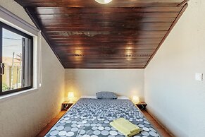 Aroeira Pool House by Lisbon-Coast