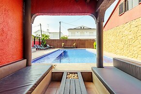 Aroeira Pool House by Lisbon-Coast