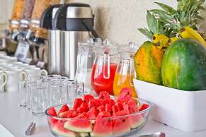 BloomSuites - Calangute