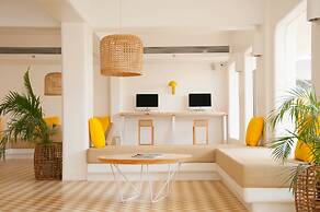 BloomSuites - Calangute