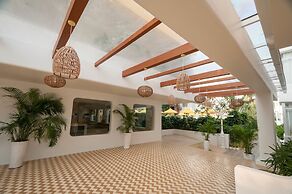 BloomSuites - Calangute