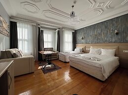 Jasmine Apartment