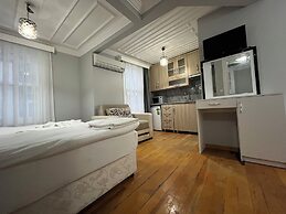 Jasmine Apartment