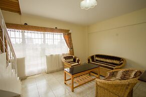 Harlequin Suites Hotel