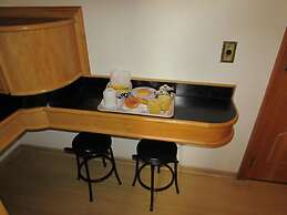 Pleasant Place Hotel