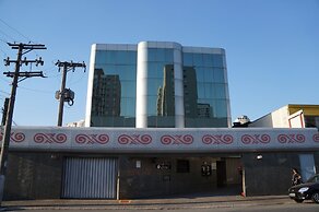 Pleasant Place Hotel