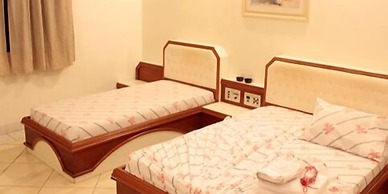 Pleasant Place Hotel