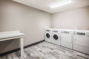 La Quinta Inn & Suites by Wyndham Baton Rouge - Port Allen