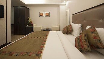 Hotel Pitrashish Premium