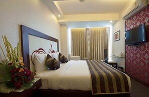 Hotel Pitrashish Premium