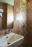 Hotel Pitrashish Premium