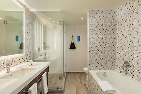 Hampton Inn by Hilton Tijuana