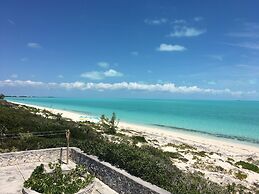 Caribbean Sea Breeze Villas