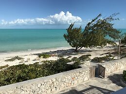 Caribbean Sea Breeze Villas