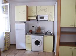 Lovely Studio Apartment