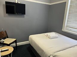 Swansea Hotel