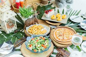 Sappraiwan Elephant Resort & Sanctuary