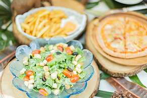 Sappraiwan Elephant Resort & Sanctuary