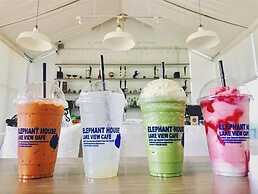 Sappraiwan Elephant Resort & Sanctuary