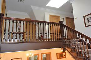 Stronachlachar Lodge