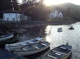 Stronachlachar Lodge