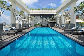 Paris Deli Danang Beach Hotel