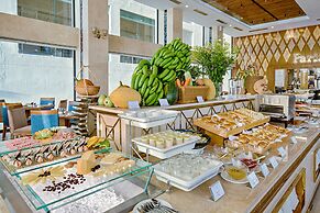 Paris Deli Danang Beach Hotel
