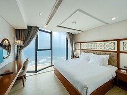 Paris Deli Danang Beach Hotel