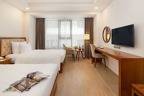 Paris Deli Danang Beach Hotel