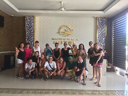 Hai Tien Plaza Hotel