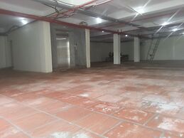 Anova Airport Hotel - Convenient & Friendly