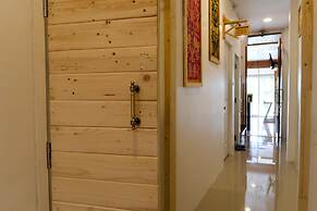 Baan URT Suratthani Airport Hotel