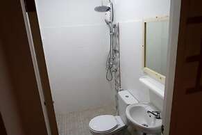 Baan URT Suratthani Airport Hotel