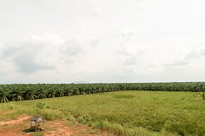 Baan URT Suratthani Airport Hotel